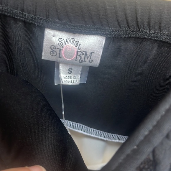 Sweet Storm size small semi-formal black white‎ dress - Picture 6 of 8